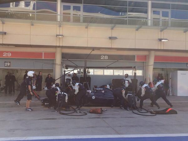 Williams pitstop Bahrain