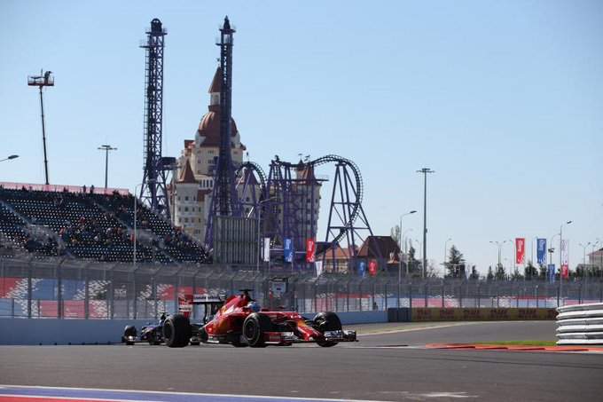 F1 GP Russia: la gara in Diretta (Live e Foto)