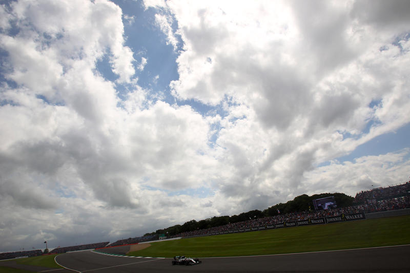 Test F1 Silverstone: La prima giornata in Diretta (Live e Foto)
