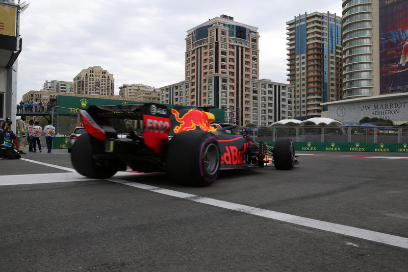 F1 GP Azerbaijan: qualifiche in diretta (live e foto)