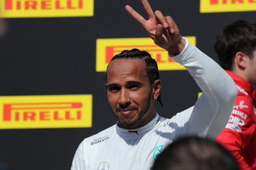 F1 | Hamilton: “Se spingi l’avversario contro il muro, ricevi la penalità”